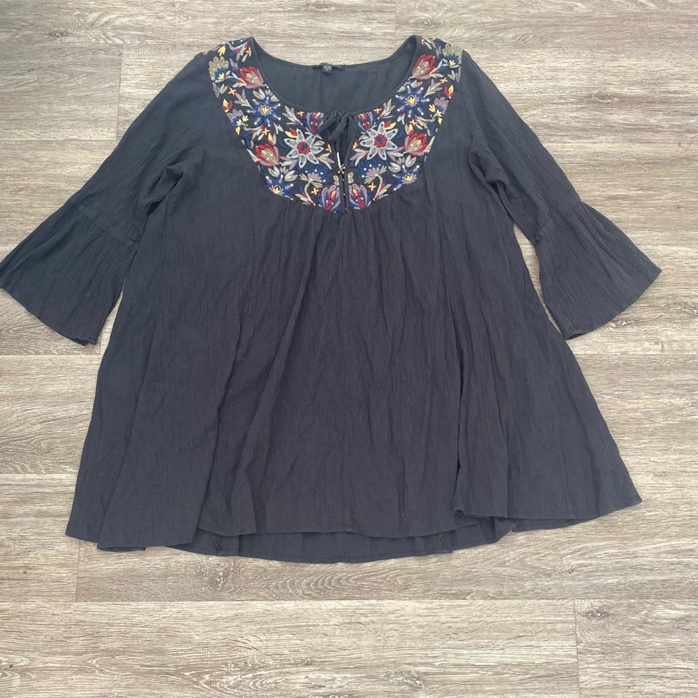 American Eagle outfitters women’s embroidered dress size XL
